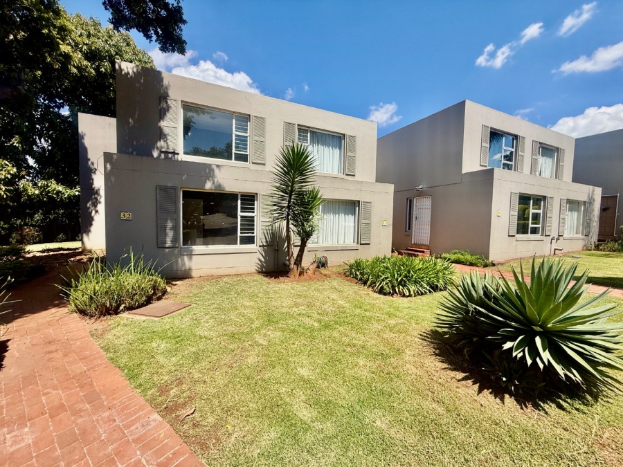 3 Bedroom Property for Sale in Caribbean Beach Club North West